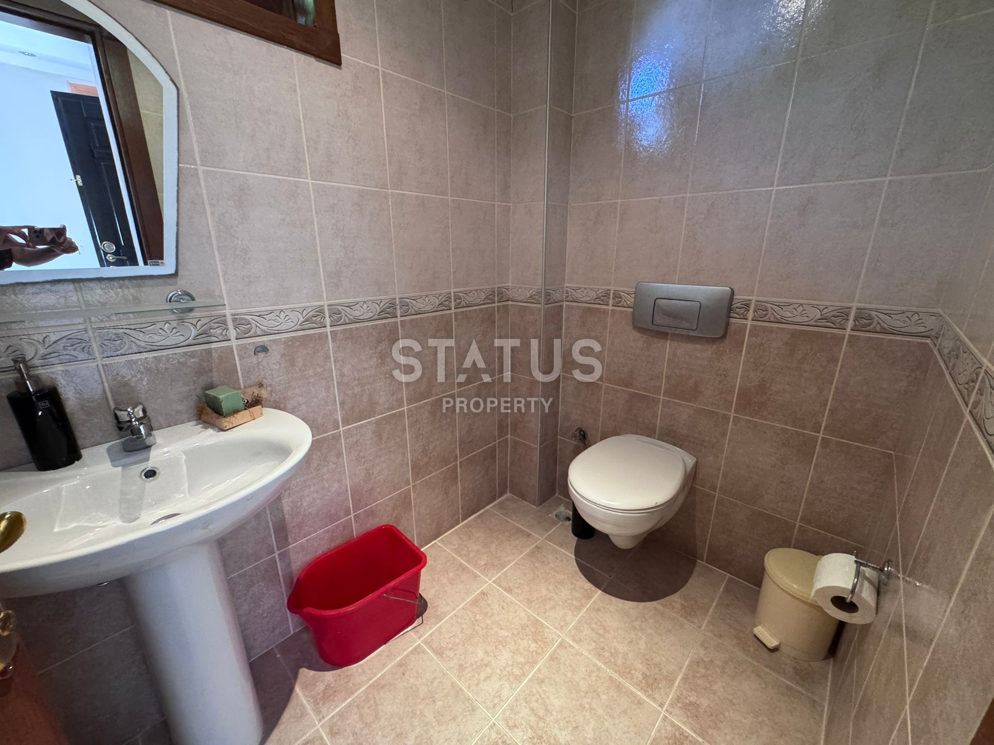 Вилла 3+1 с бассейном в Кестеле! До моря 500 метров. фото 14