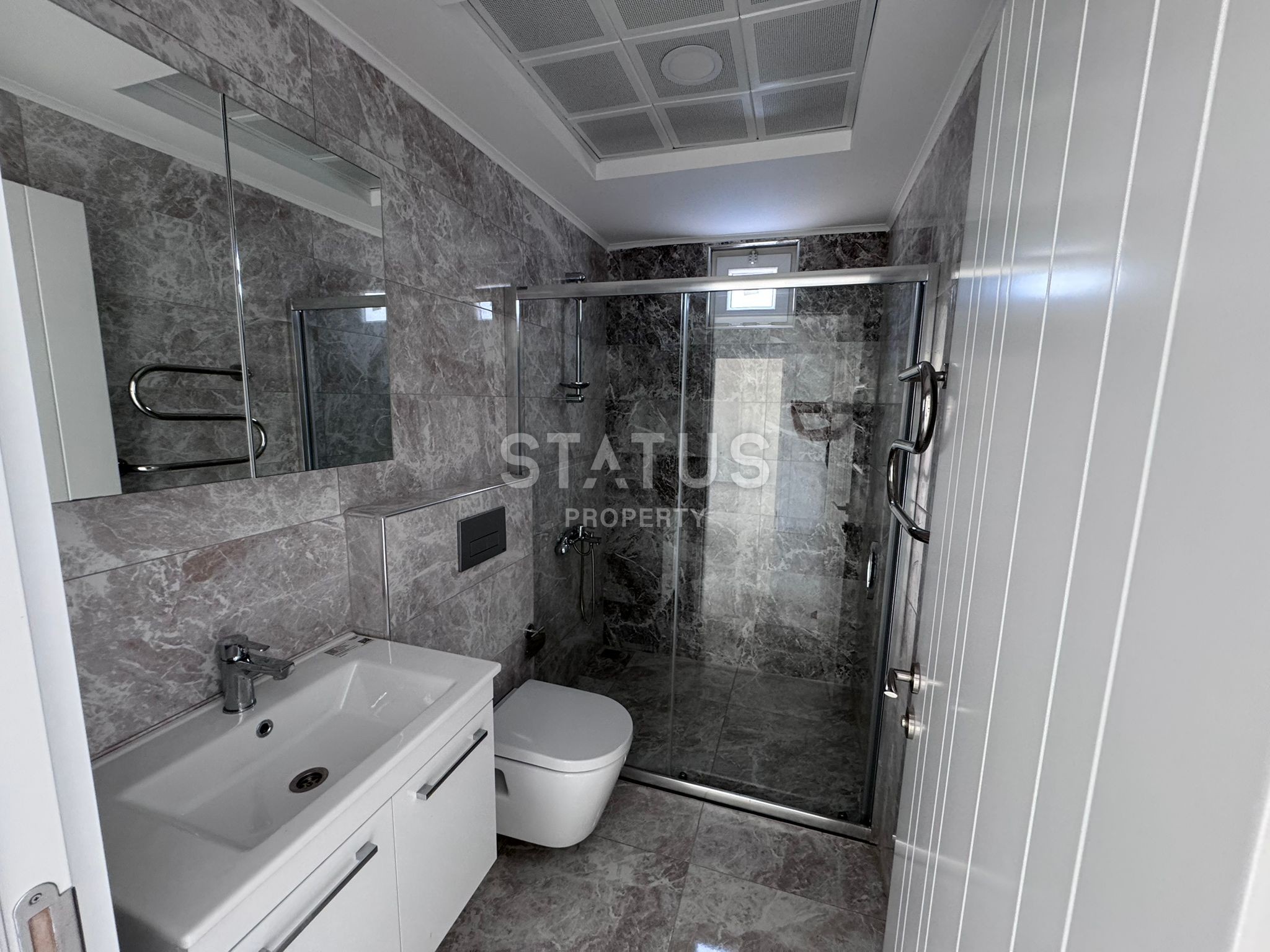 Новая трёхкомнатная квартир в шикарном комплексе, 79 м2 фото 28