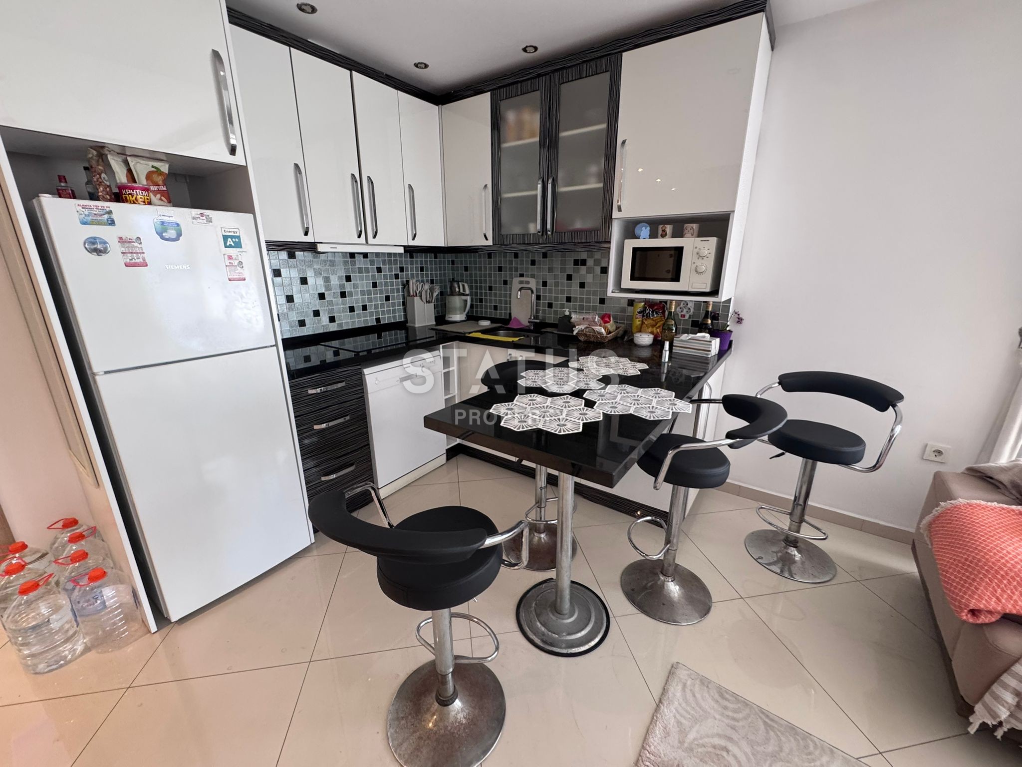 Apartment 1+1 with furniture! To the sea 150 meters. Center of Alanya фото 4