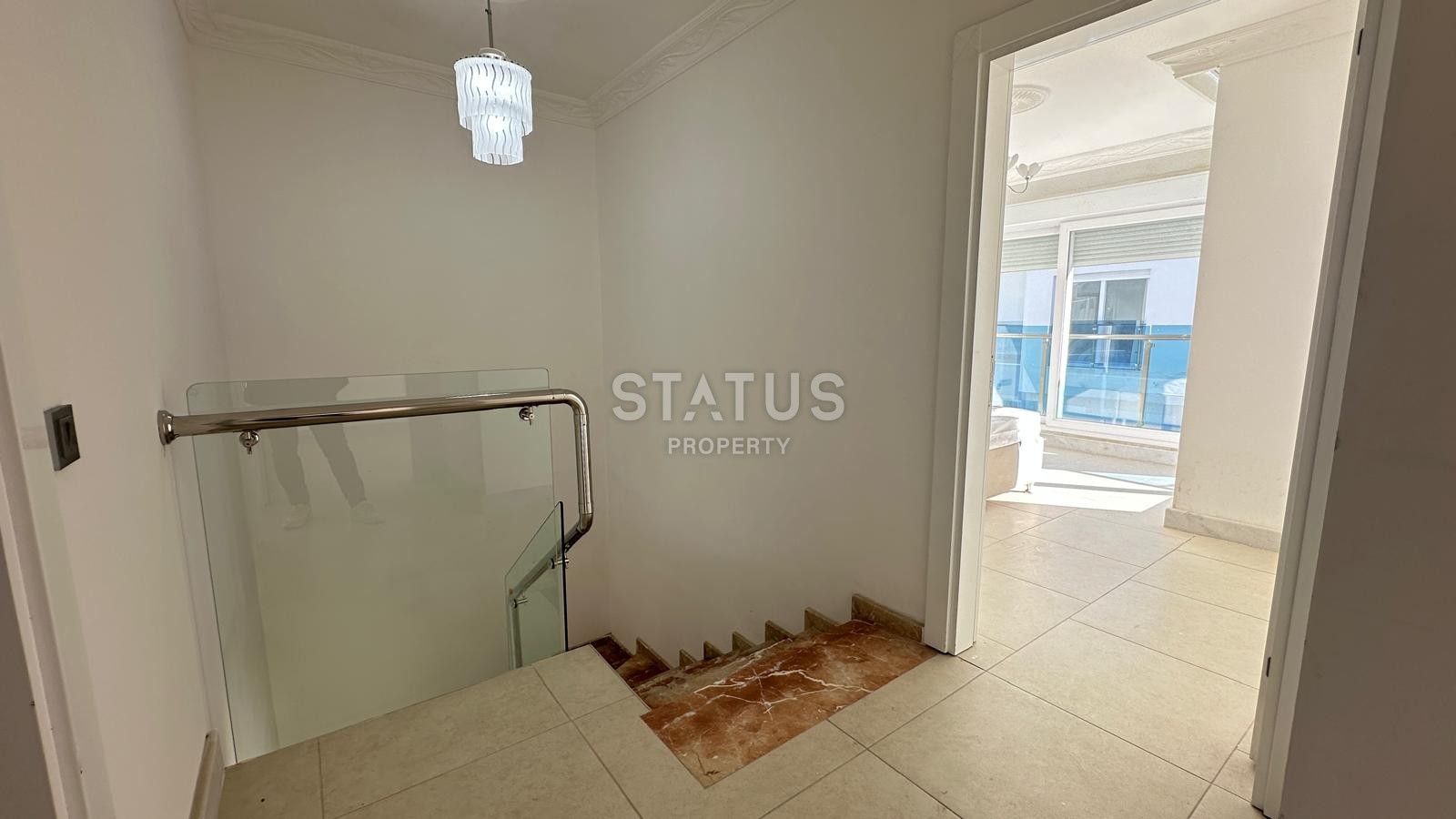 Apartment 3+1 in the center of Mahmutlar, 159 m2 фото 12