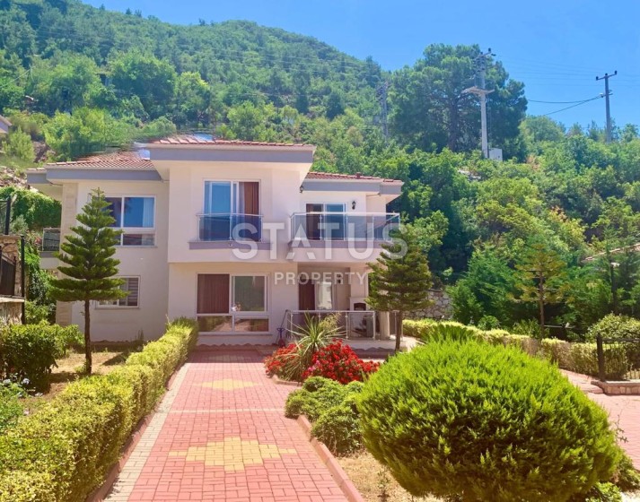 Вилла 3+1 по ВЫГОДНОЙ СТОИМОСТИ! Район Бекташ, 220 м2 фото 1