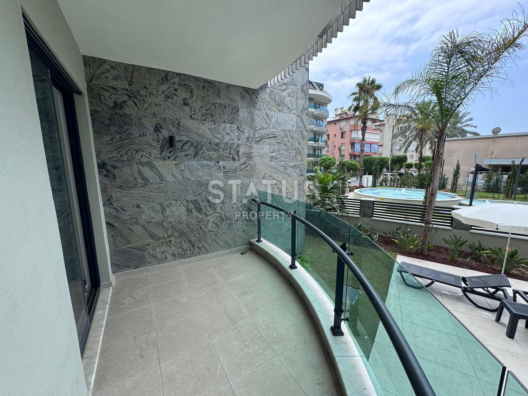 Квартира 1+1 в центре! Комплекс с собственным пляжем! фото 15