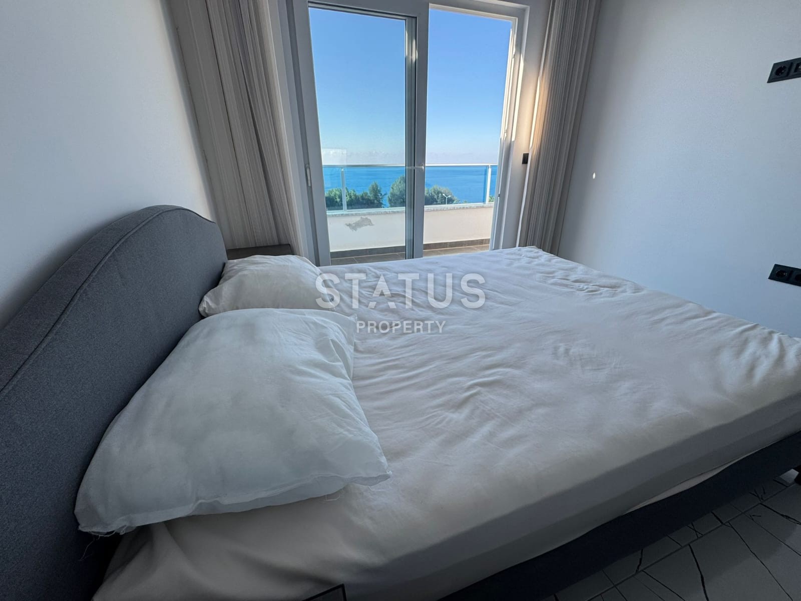 Двухуровневый дуплекс 2+1 с прямым видом на море на первой береговой линии в Каргыджак фото 17