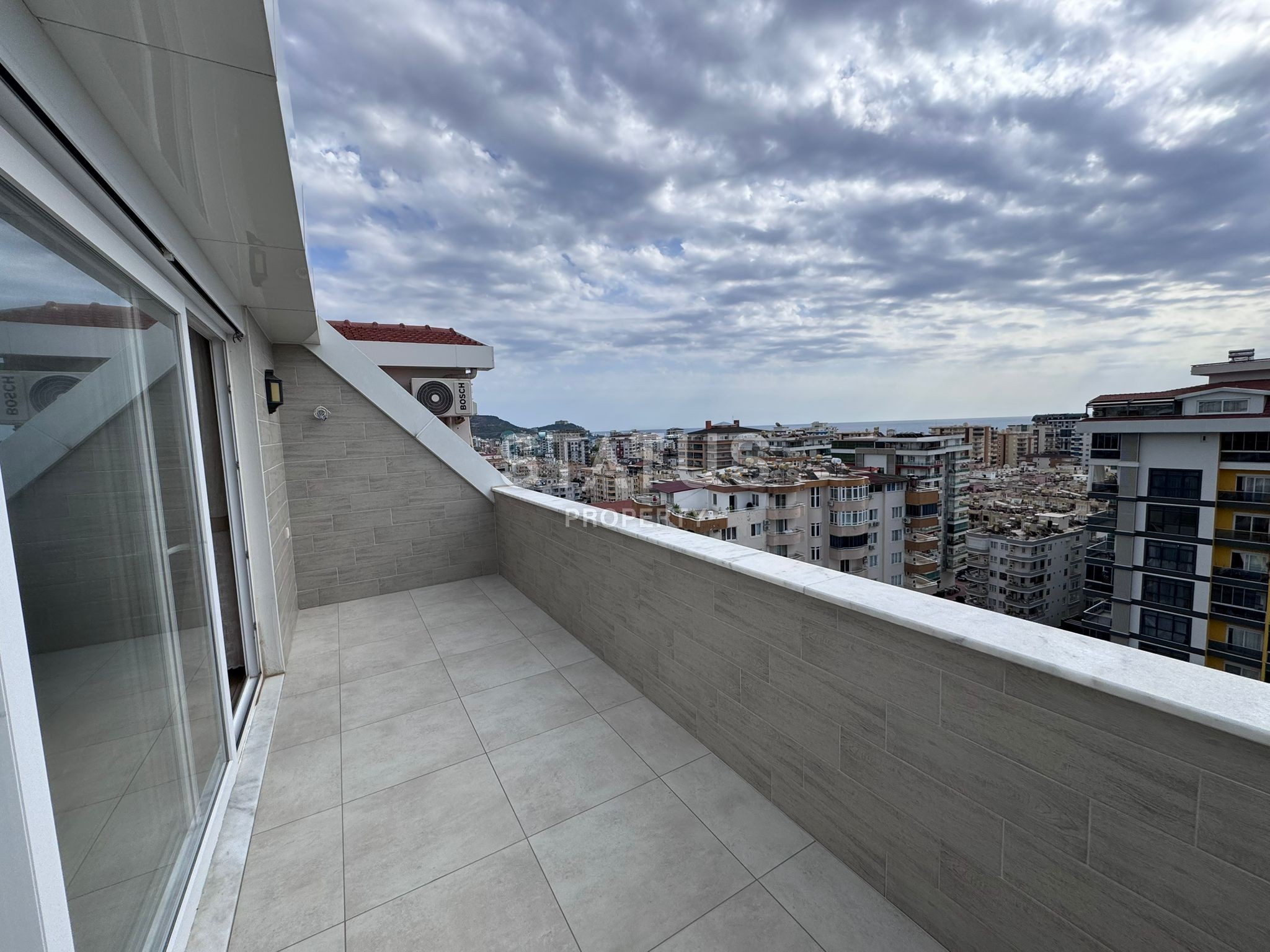 Просторный пентхаус 4+1 в Махмутларе с видом на море + квартира студия фото 15