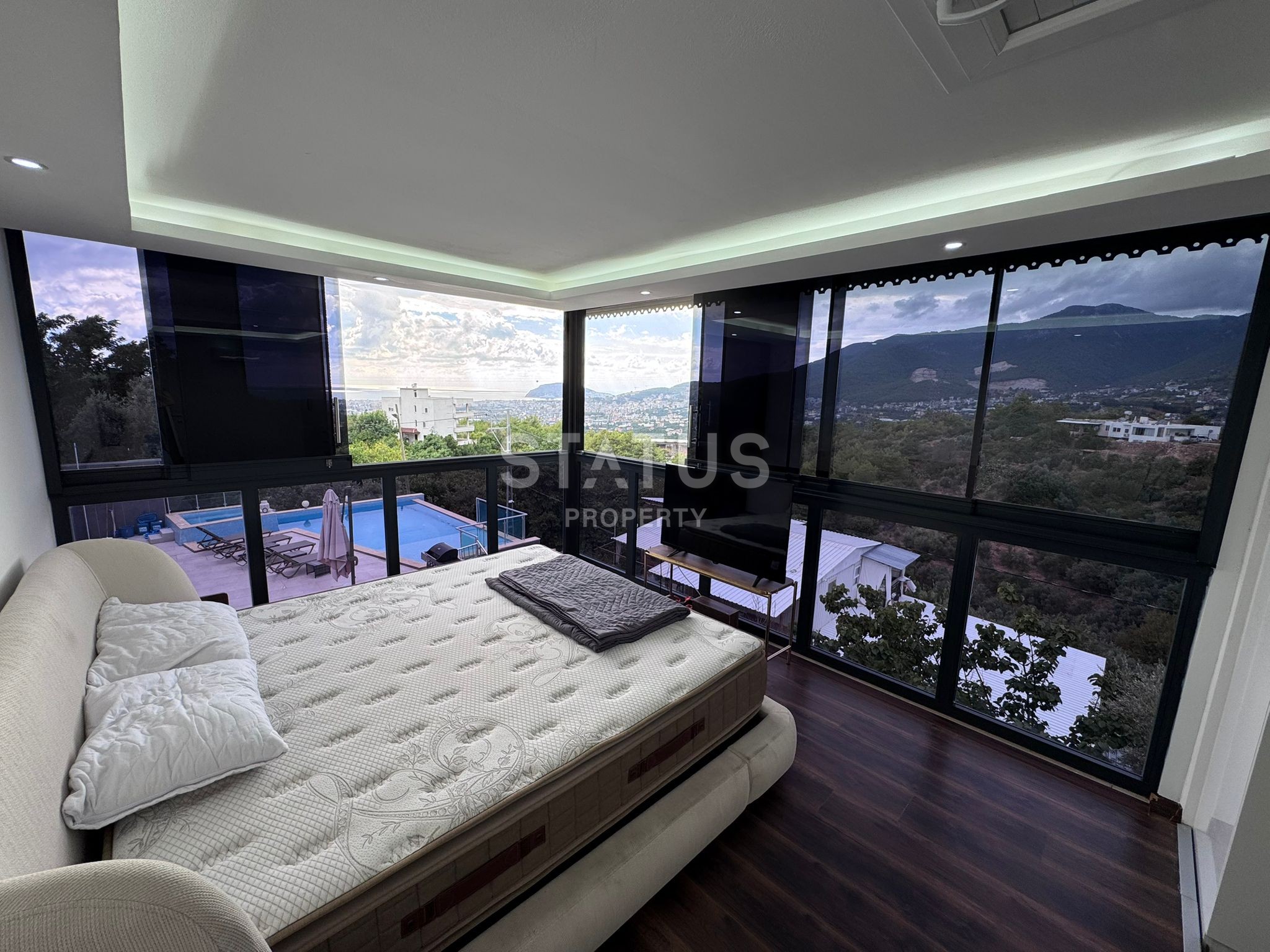 Готовая вилла с ремонтом 4+1! Район Оба! 570 м2 фото 31