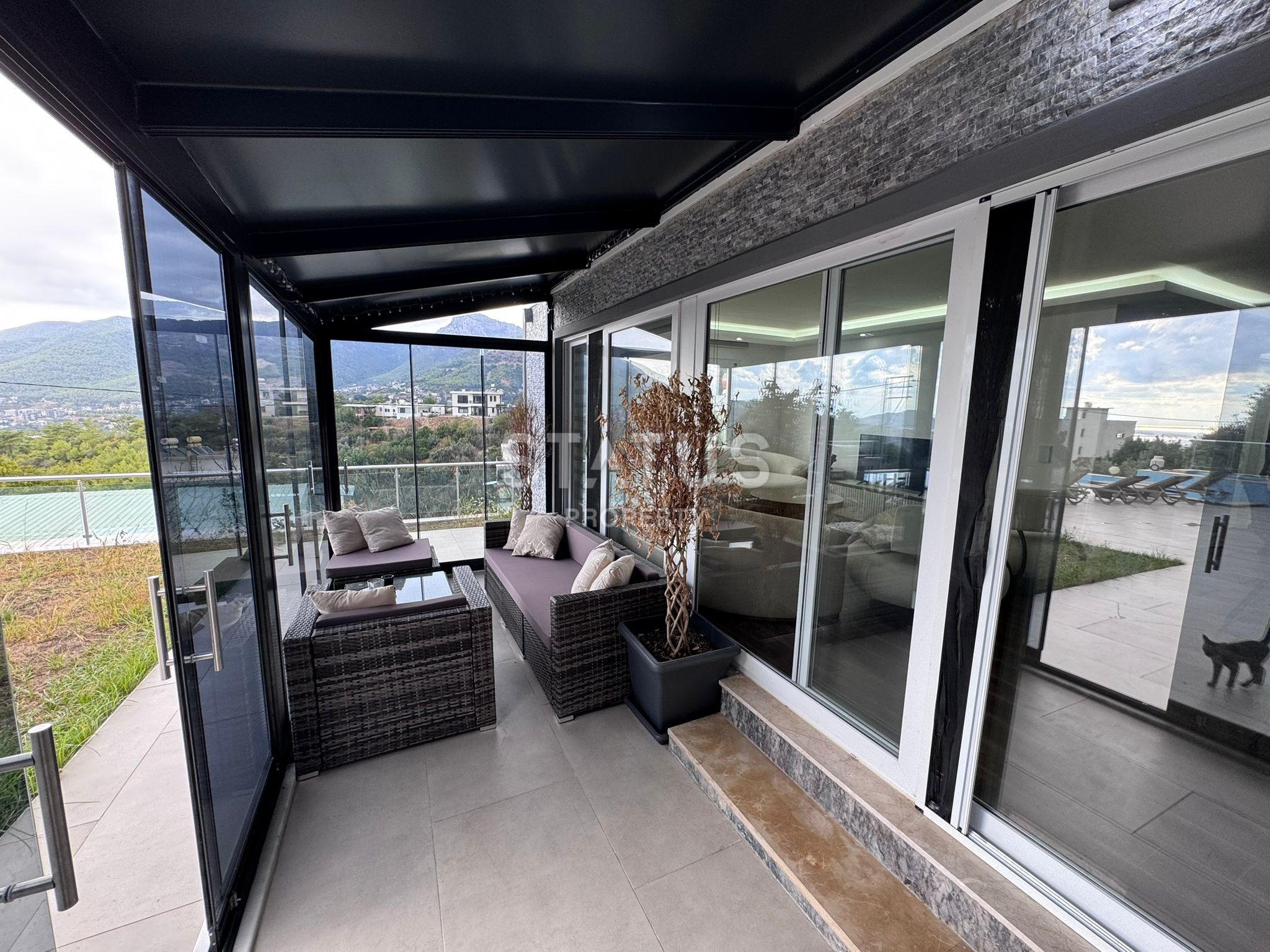 Готовая вилла с ремонтом 4+1! Район Оба! 570 м2 фото 35