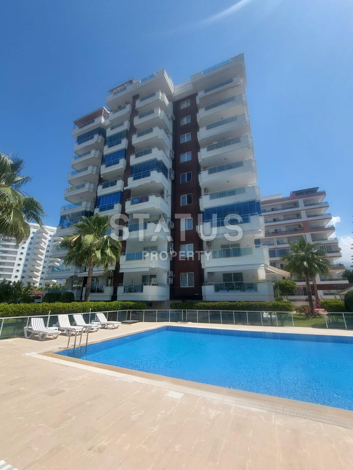 Furnished 2+1 apartment in Mahmutlar, 115 m2 фото 3
