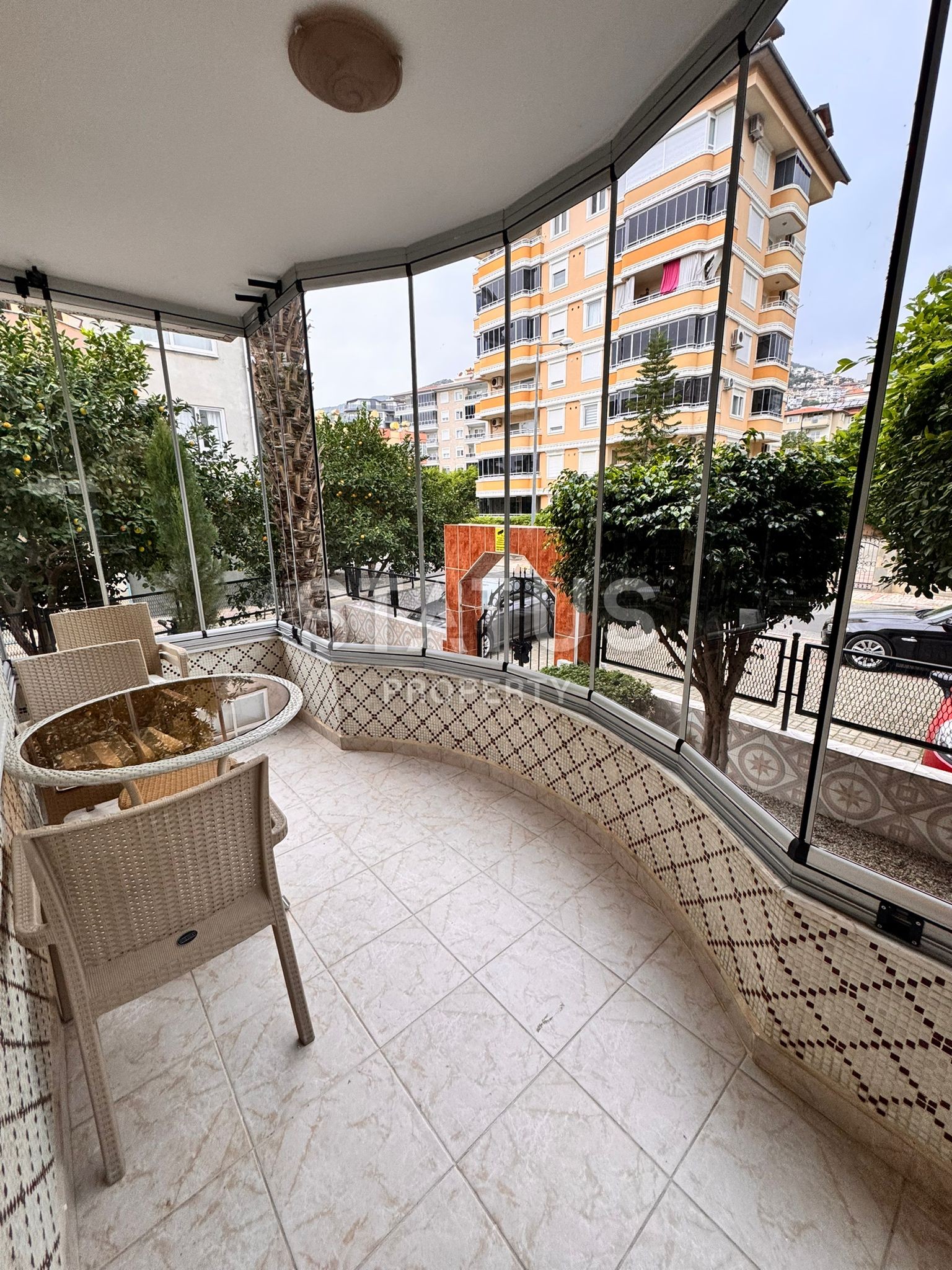 Квартира планировки 1+1 с отдельной кухней в центре Алании, 70 м2 фото 12