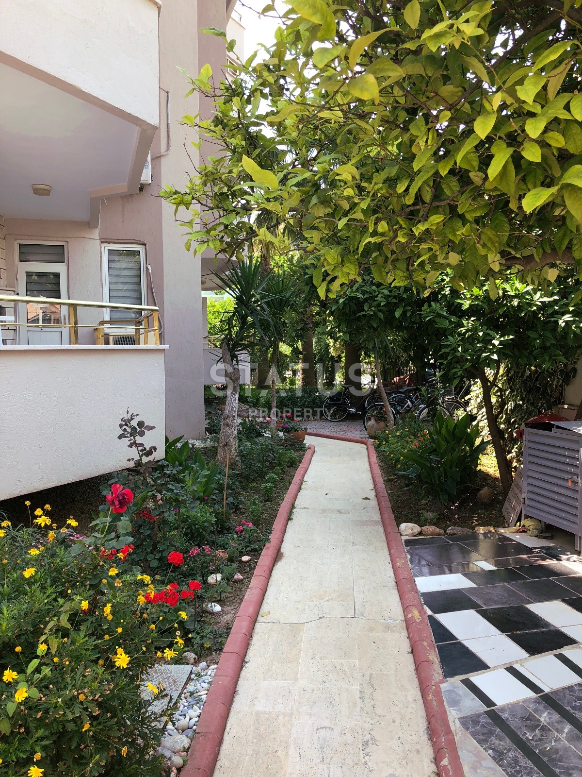 Недорогая трехкомнатная квартира в Обе, 90 м2 фото 20