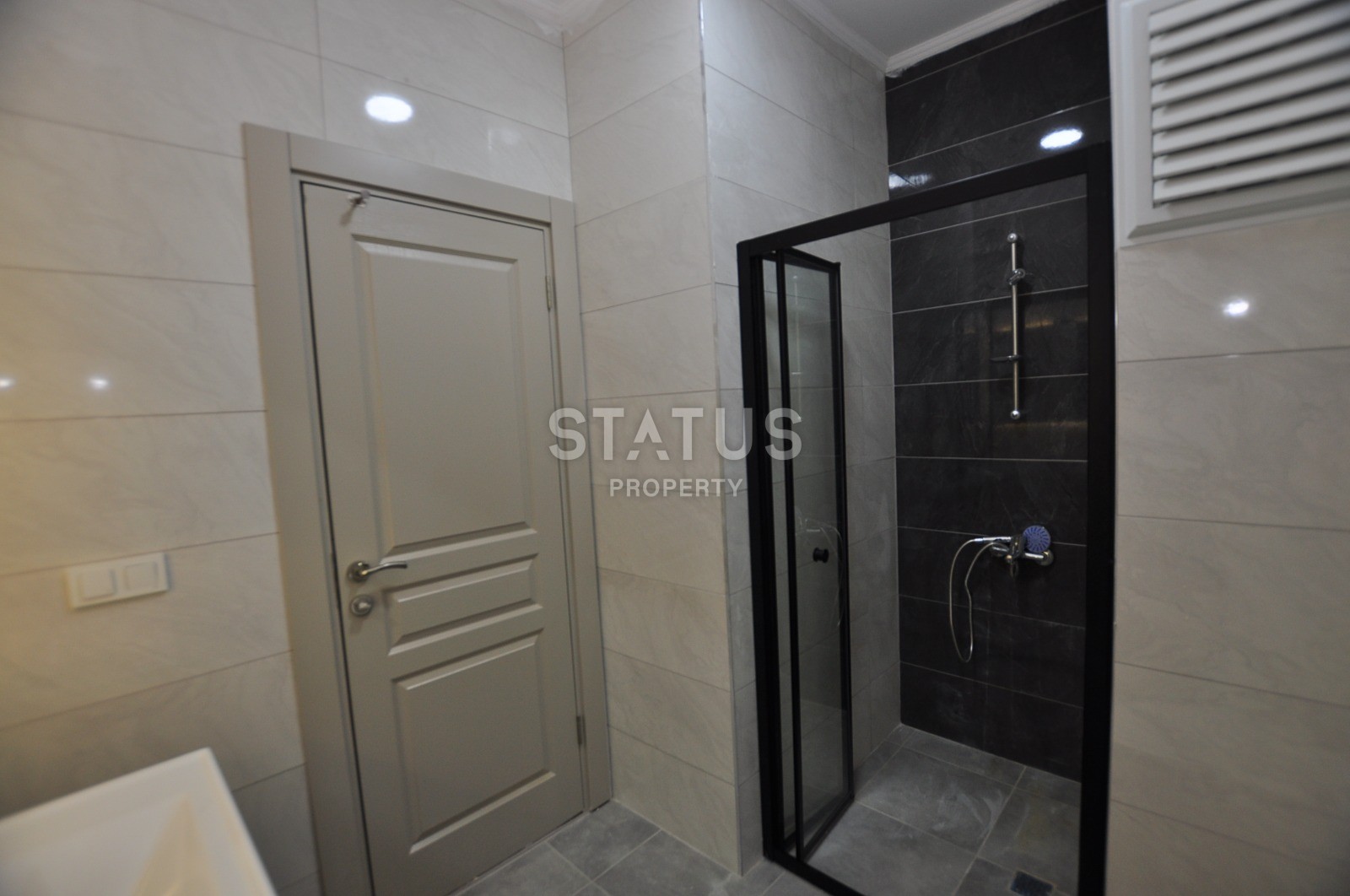 Квартиры в новом доме в Махмутларе, 55-110 м2 фото 25