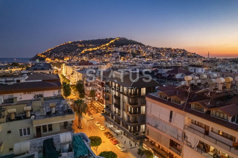 Продается готовый комплекс с коммерческими помещениями в центре Аланьи. 20 квартир + 6 коммерции фото 1