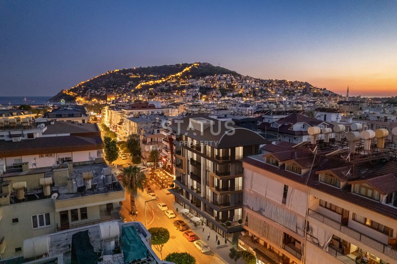 Продается готовый комплекс с коммерческими помещениями в центре Аланьи. 20 квартир + 6 коммерции фото 1