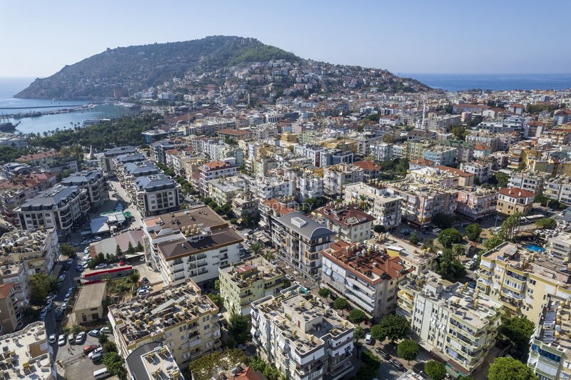 Продается готовый комплекс с коммерческими помещениями в центре Аланьи. 20 квартир + 6 коммерции фото 2