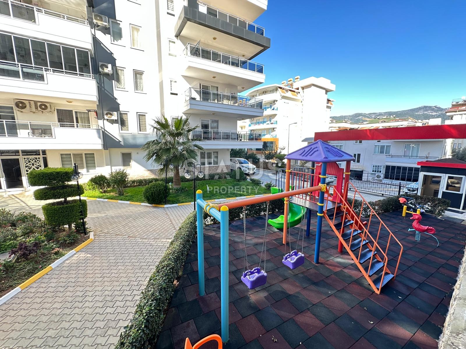 Большой пентхаус 4+1 с мебелью в Тосмуре, 290 м2 фото 1