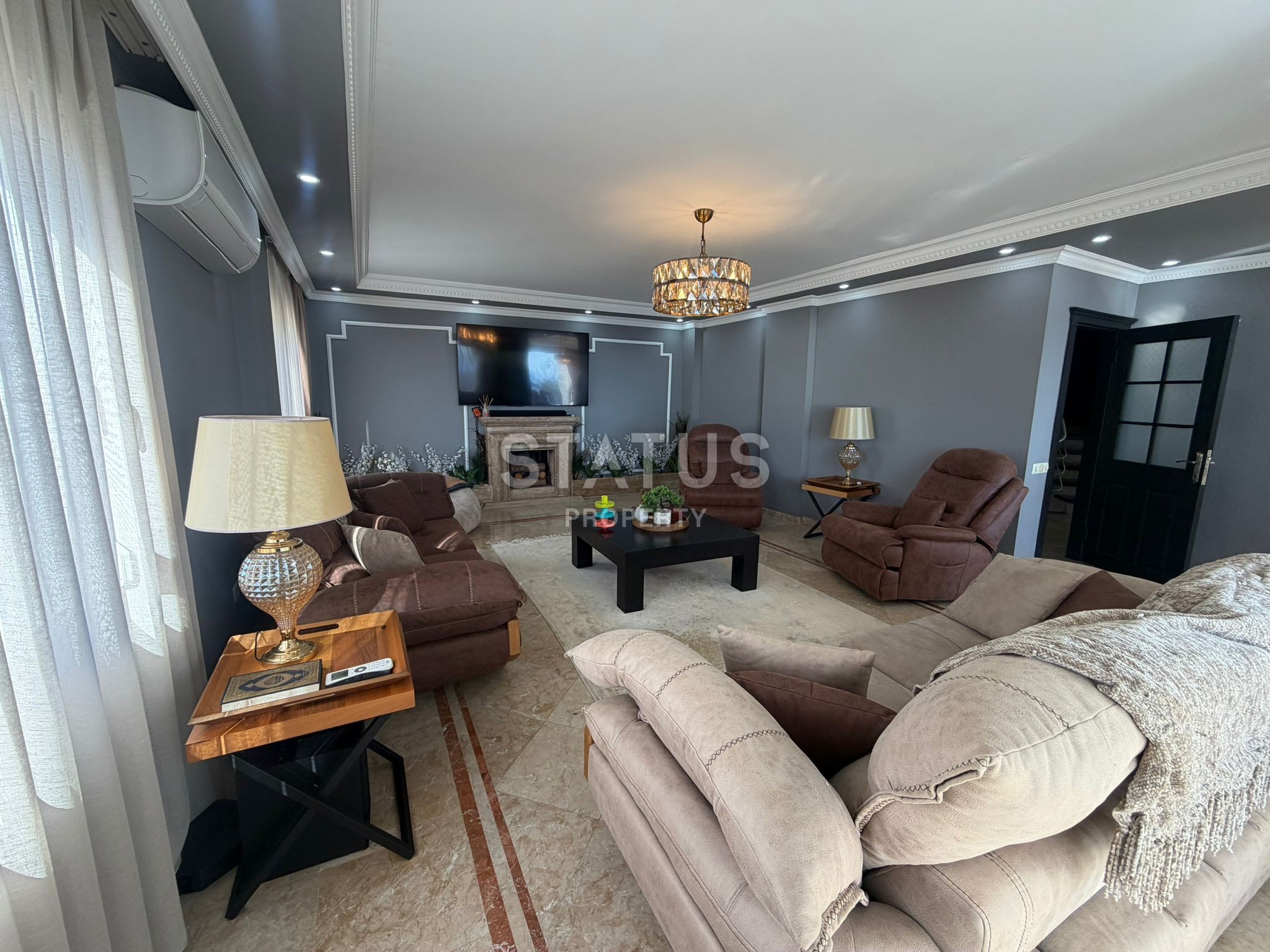 Вилла 5+1 с панорамным видом на море в Бекташ, 1125 м2 фото 4