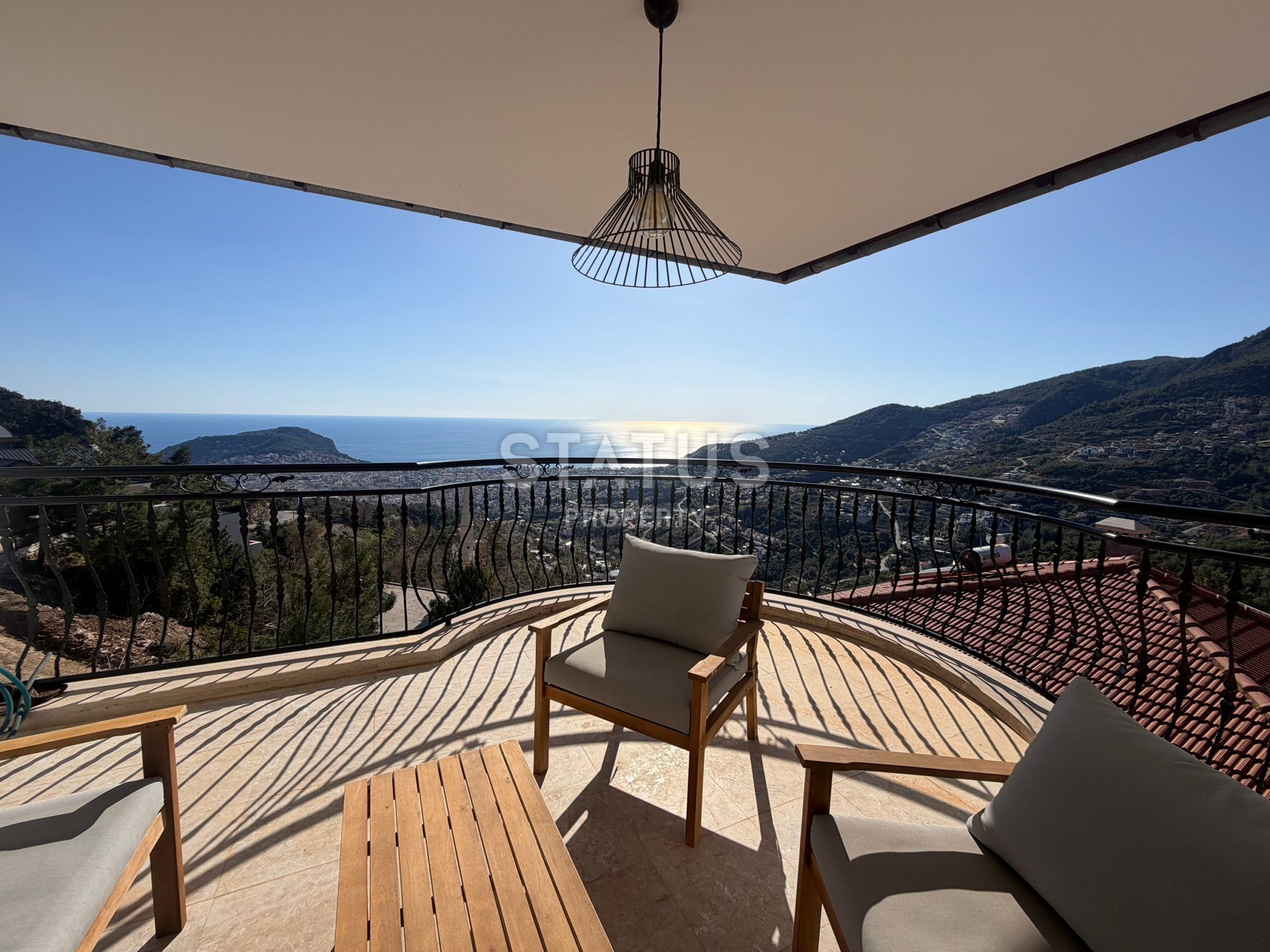 Вилла 5+1 с панорамным видом на море в Бекташ, 1125 м2 фото 6