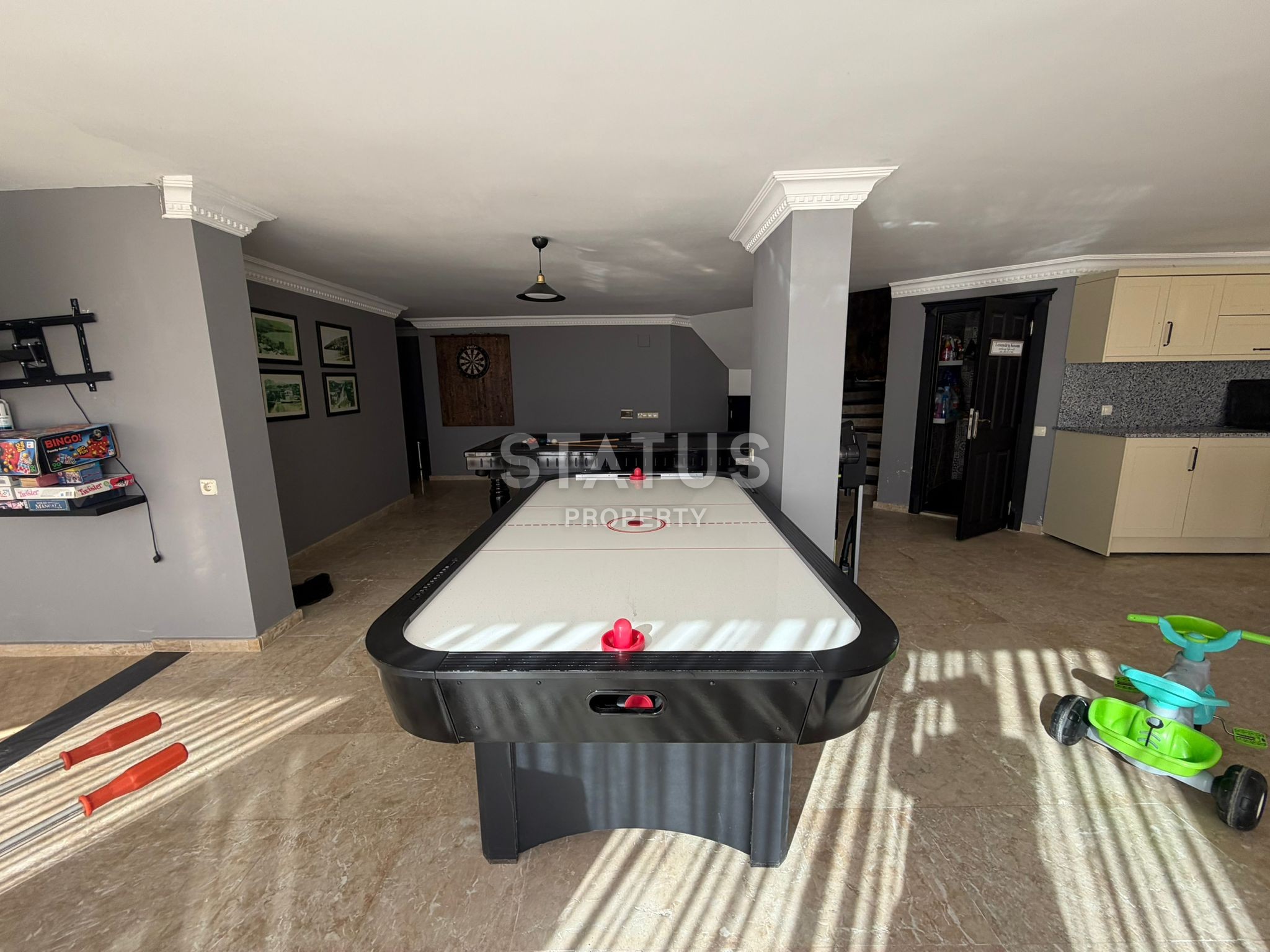 Вилла 5+1 с панорамным видом на море в Бекташ, 1125 м2 фото 30