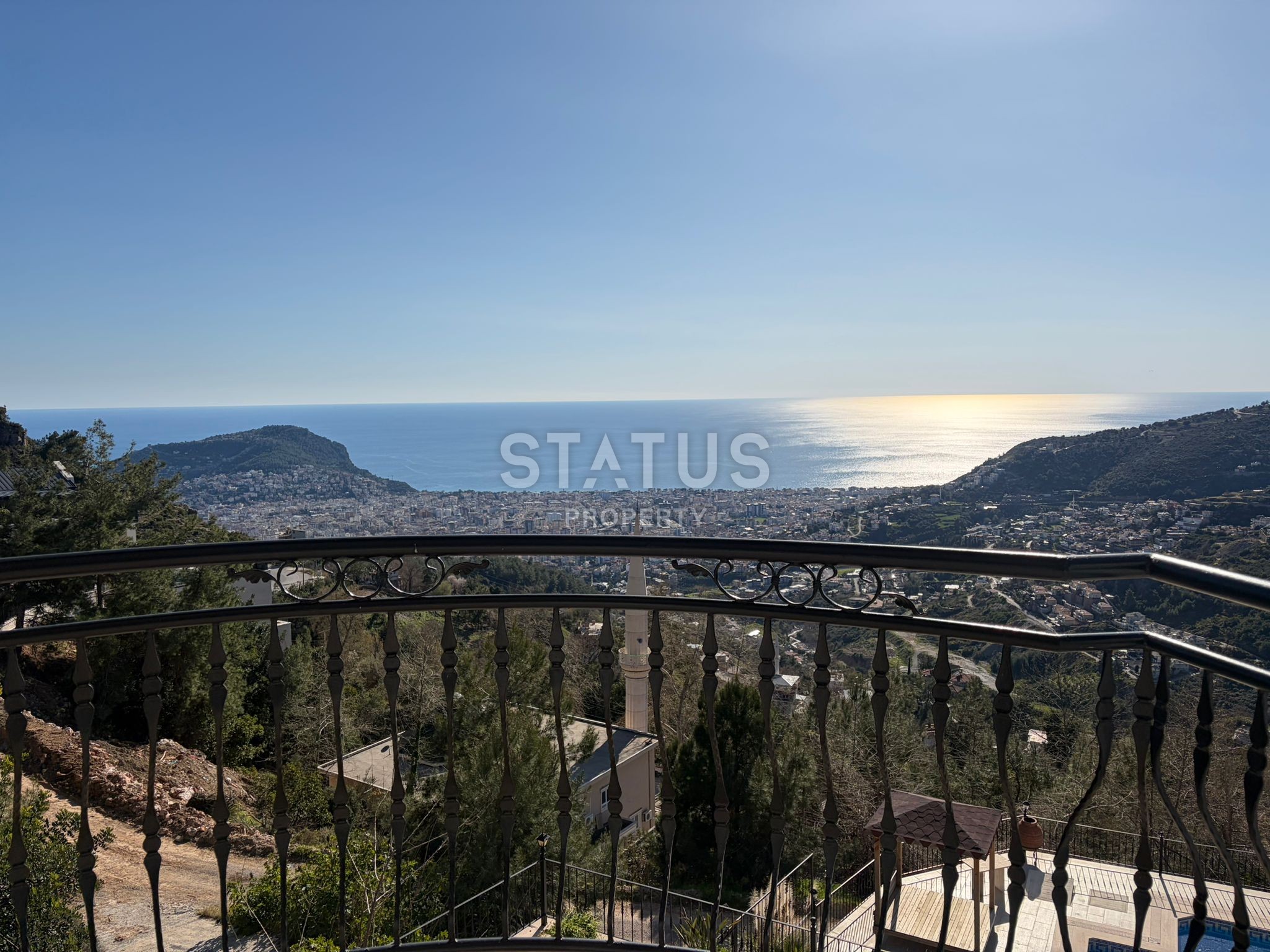 Вилла 5+1 с панорамным видом на море в Бекташ, 1125 м2 фото 31