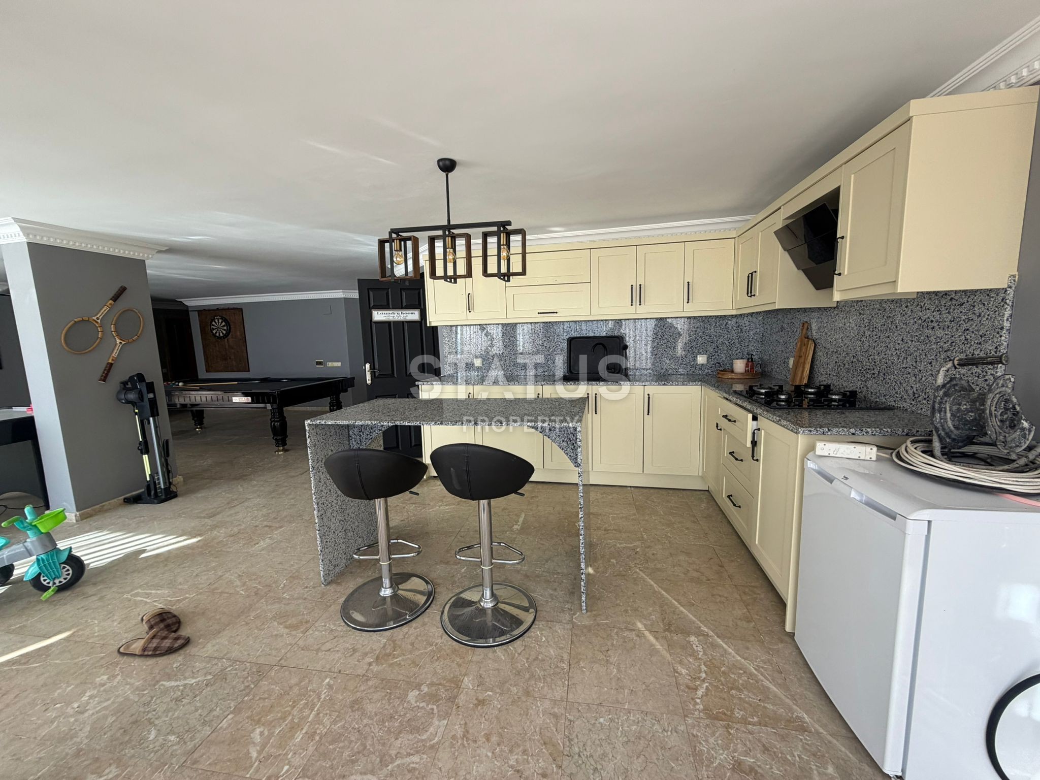 Вилла 5+1 с панорамным видом на море в Бекташ, 1125 м2 фото 32