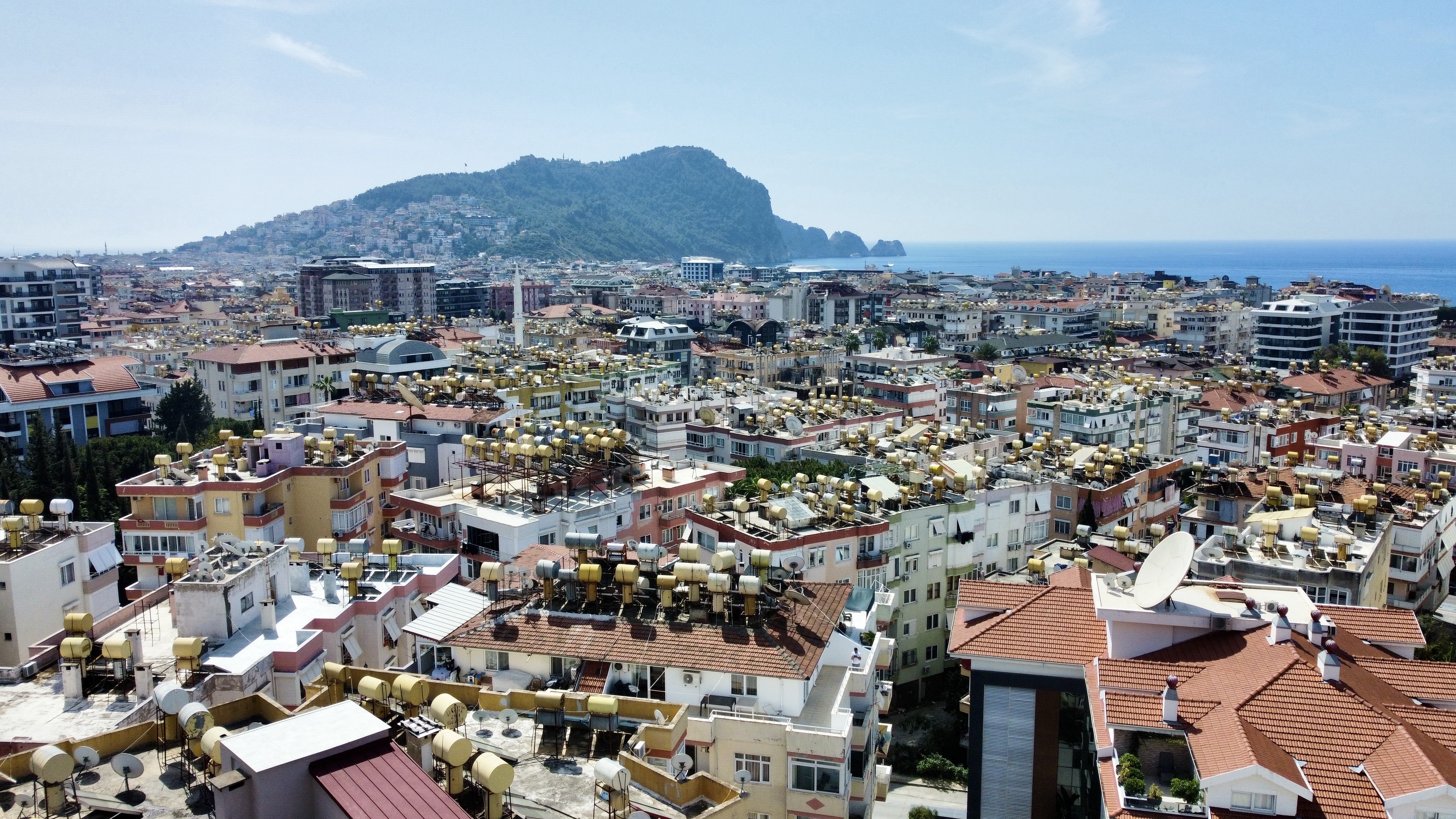 Недорогая квартира в центре Аланьи, 90 м2 фото 1