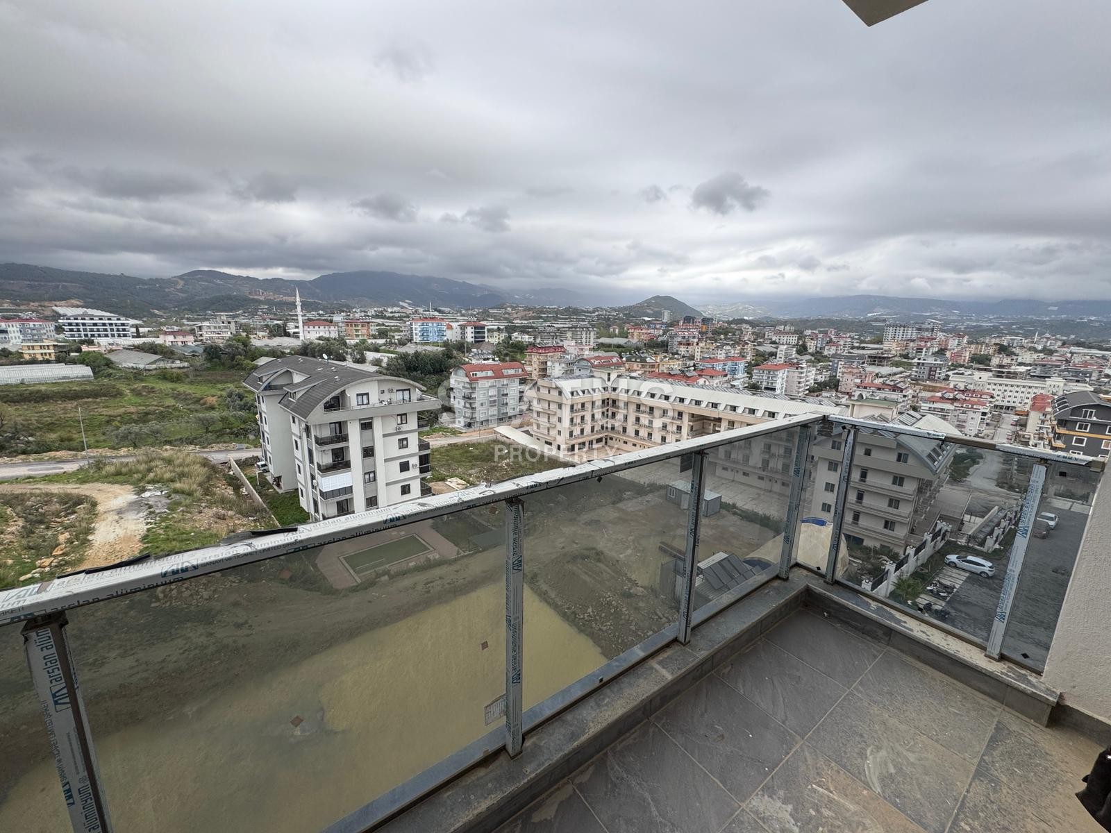 Empty apartment in the Payallar area, 50 m2. Long-term rent. фото 13