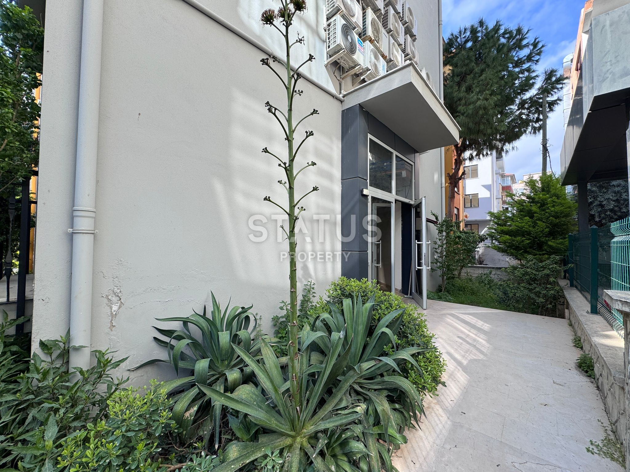 Urgent sale of a 1+1 apartment in the center of Alanya, 50 m2 фото 12