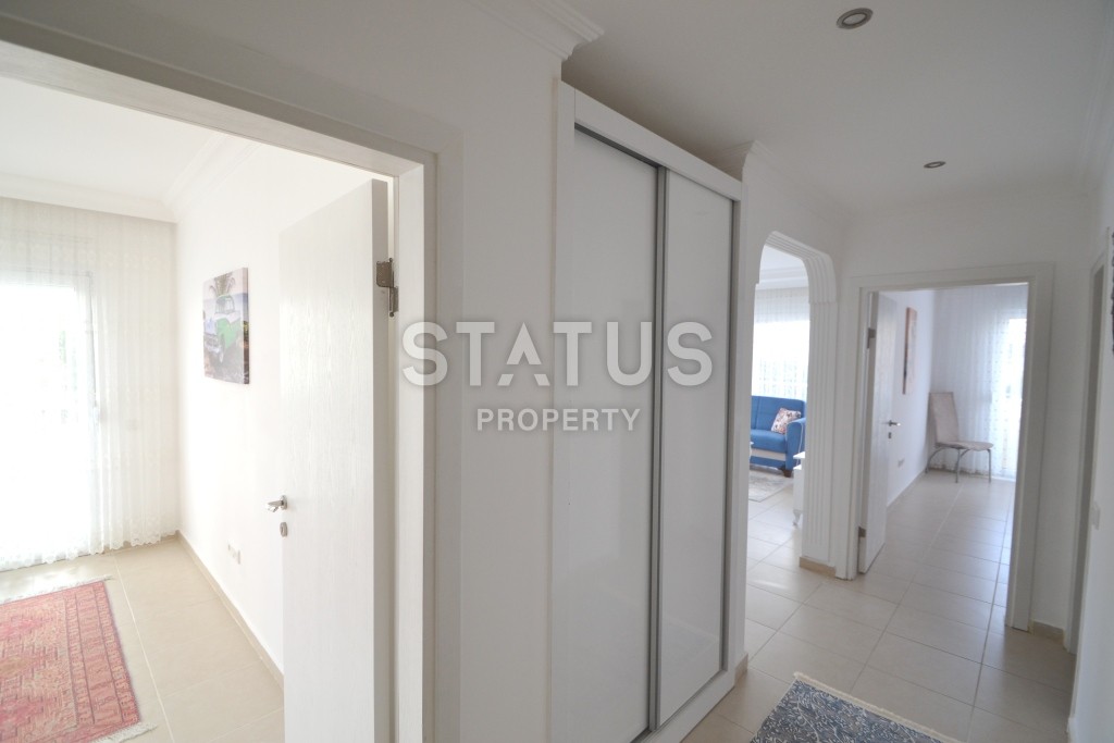 Трехкомнатная квартира с мебелью (три балкона) в Махмутларе, 120 м2 фото 17