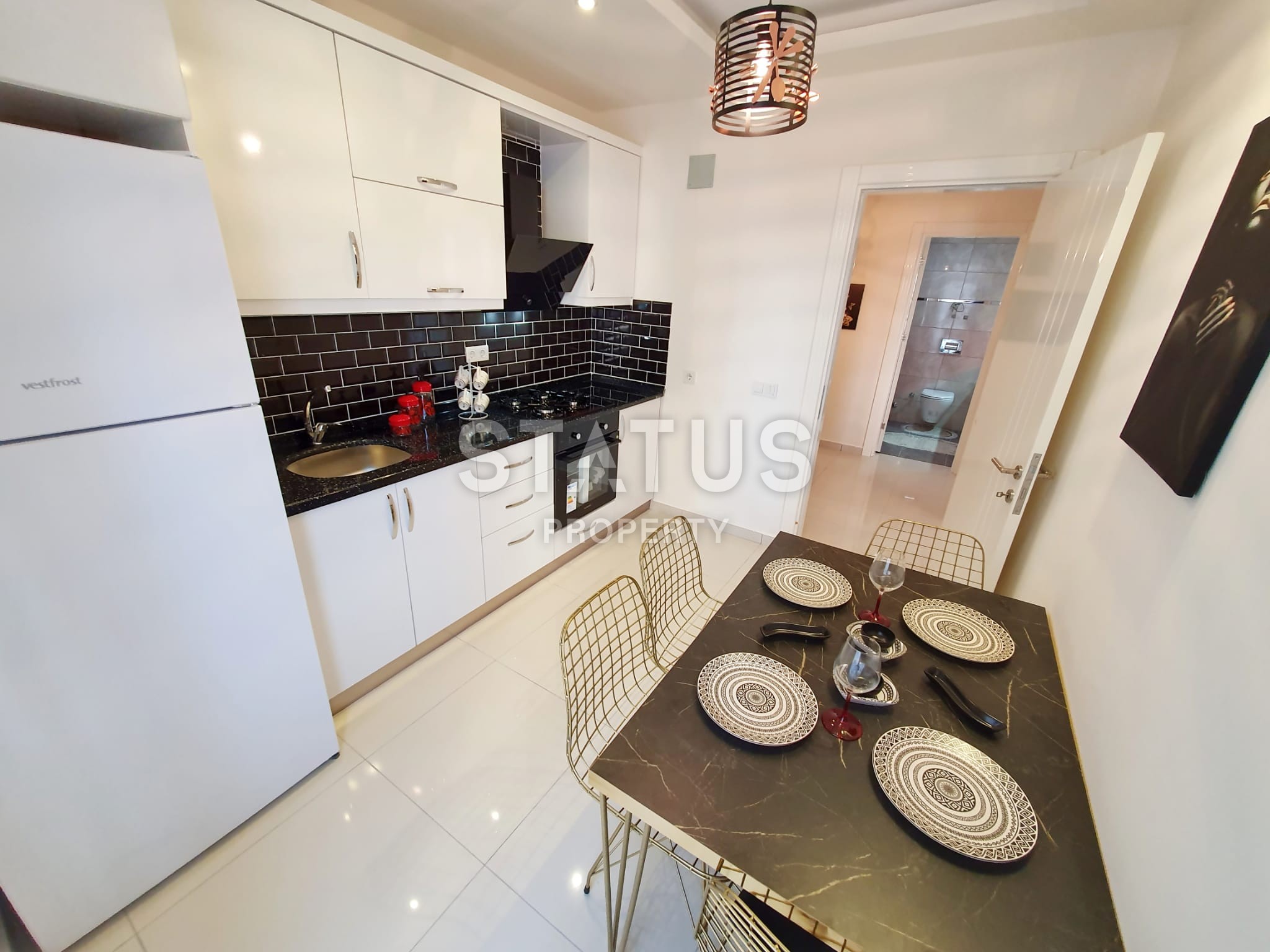 Отличная квартира 2+1 с отдельной кухней, новой мебелью и ремонтом в Махмутларе, 110 м2 фото 9