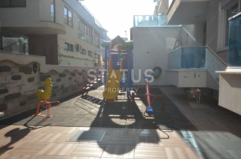 Квартира 2+1 с мебелью в 140 метрах от моря в Махмутларе, 110 м2 фото 20