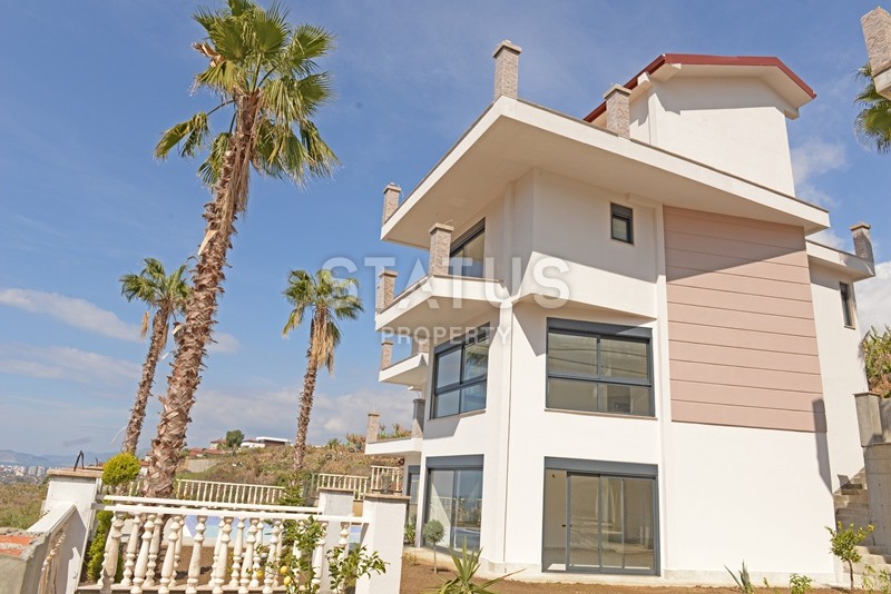 Detached villas with private pool in Kargicak area, 600 m2 фото 3