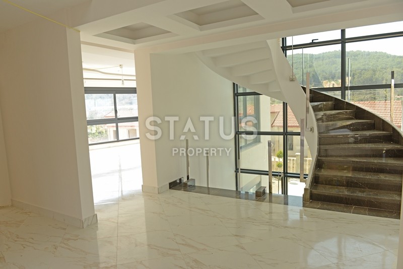 Detached villas with private pool in Kargicak area, 600 m2 фото 12