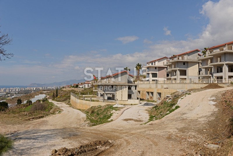 Detached villas with private pool in Kargicak area, 600 m2 фото 23