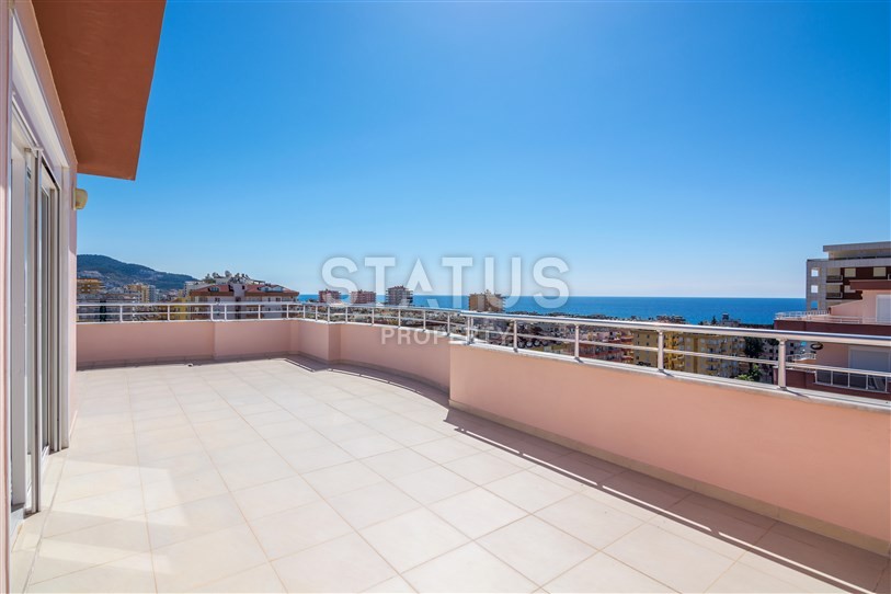 Апартаменты у моря для большой семьи в современном комплексе в центре Махмутлара фото 20