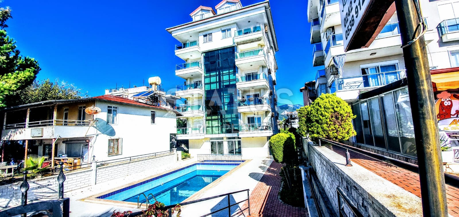 Пентхаус с мебелью на первой береговой линии в Кестеле, 140 м2 фото 4