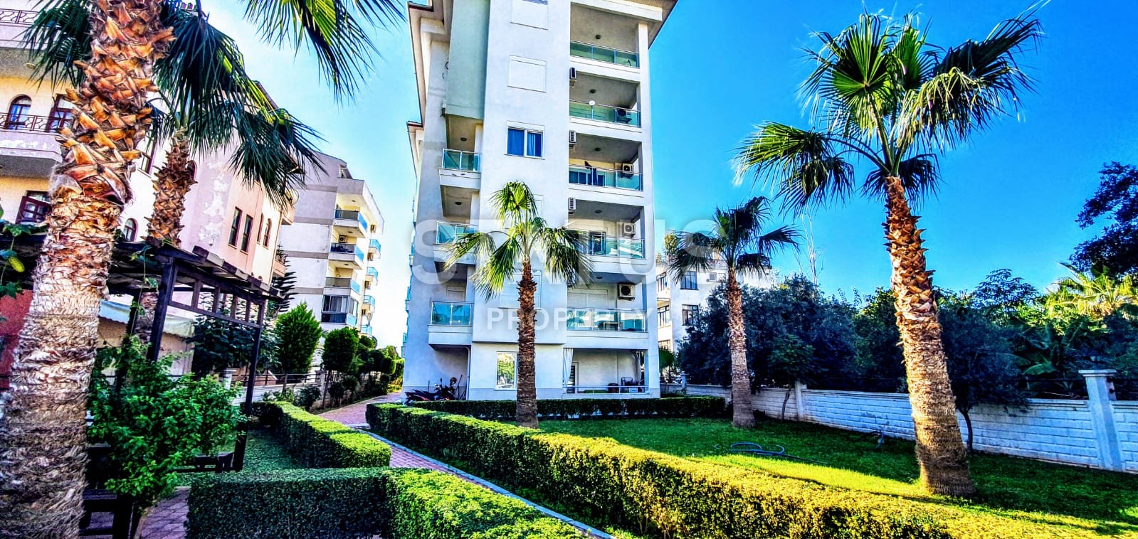 Пентхаус с мебелью на первой береговой линии в Кестеле, 140 м2 фото 5