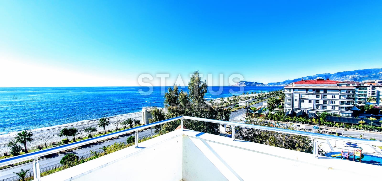 Пентхаус с мебелью на первой береговой линии в Кестеле, 140 м2 фото 7