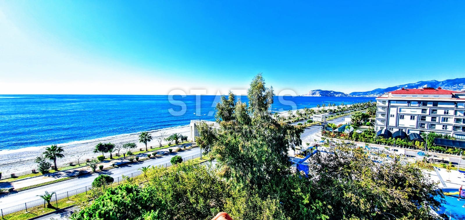 Пентхаус с мебелью на первой береговой линии в Кестеле, 140 м2 фото 16