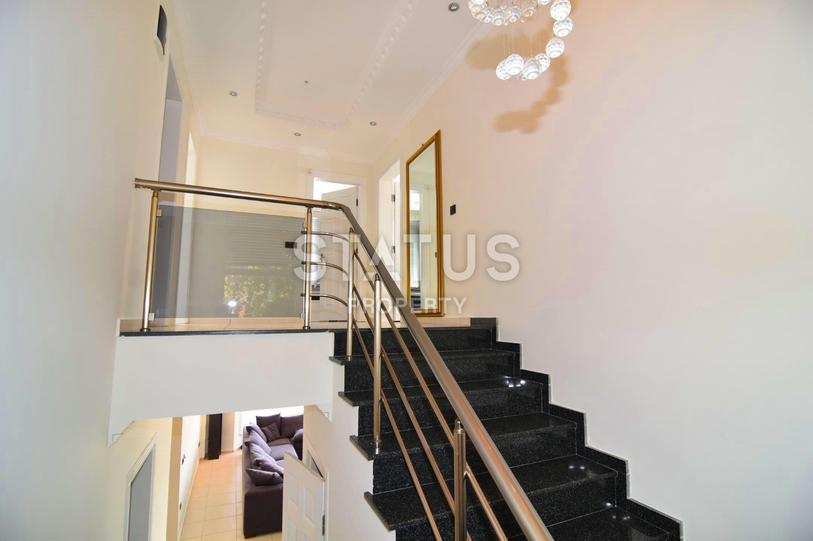 Villa 3+1 with a private pool in the Kargicak area, 600 m2 фото 12
