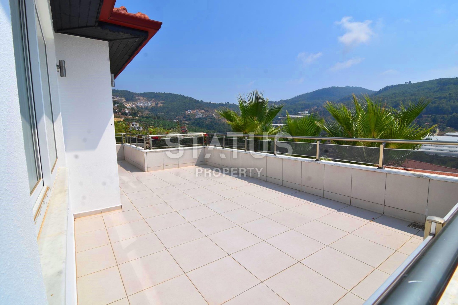 Villa 3+1 with a private pool in the Kargicak area, 600 m2 фото 15