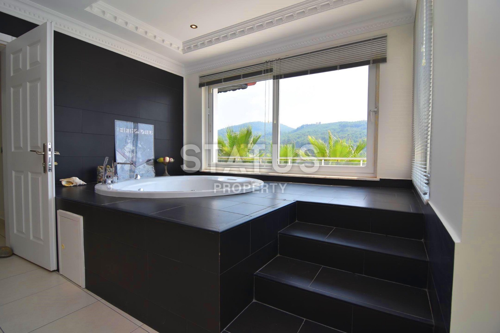 Villa 3+1 with a private pool in the Kargicak area, 600 m2 фото 35