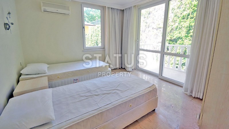 Вилла 4+1 с мебелью и видом на море, Аланья. 220 кв. м. фото 10