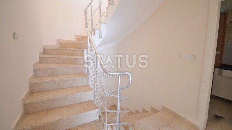 Вилла 4+1 с мебелью и видом на море, Аланья. 220 кв. м. фото 16