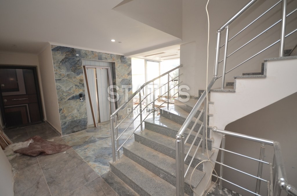 Трехкомнатная квартира в новом комплексе! Махмутлар. фото 12