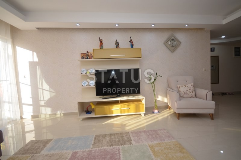 Трехкомнатная квартира в шикарном комплексе в Махмутларе, 115 м2 фото 8