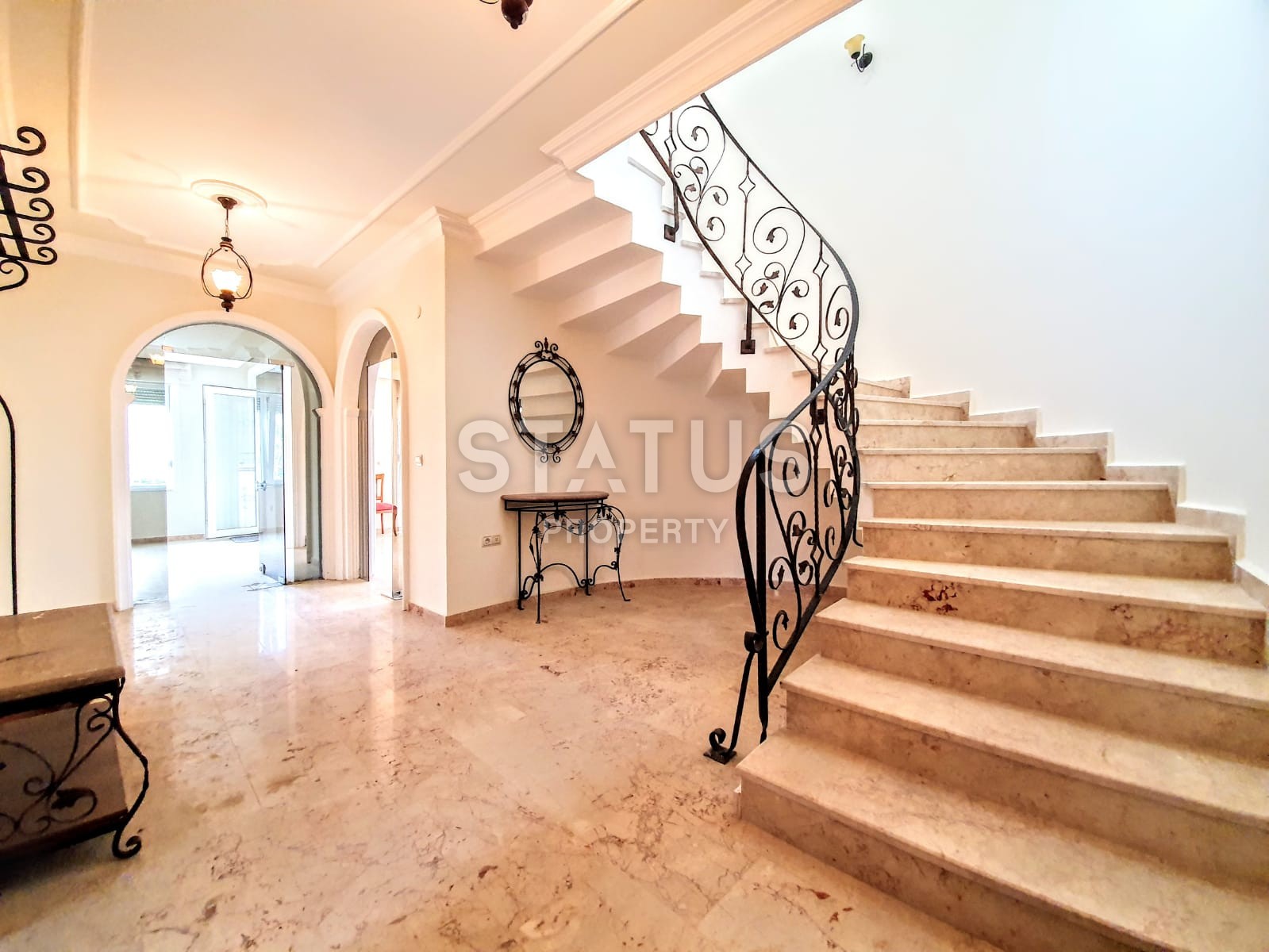 Вилла 3+1 с личным бассейном и садом в Махмутларе, 560 м2 фото 5