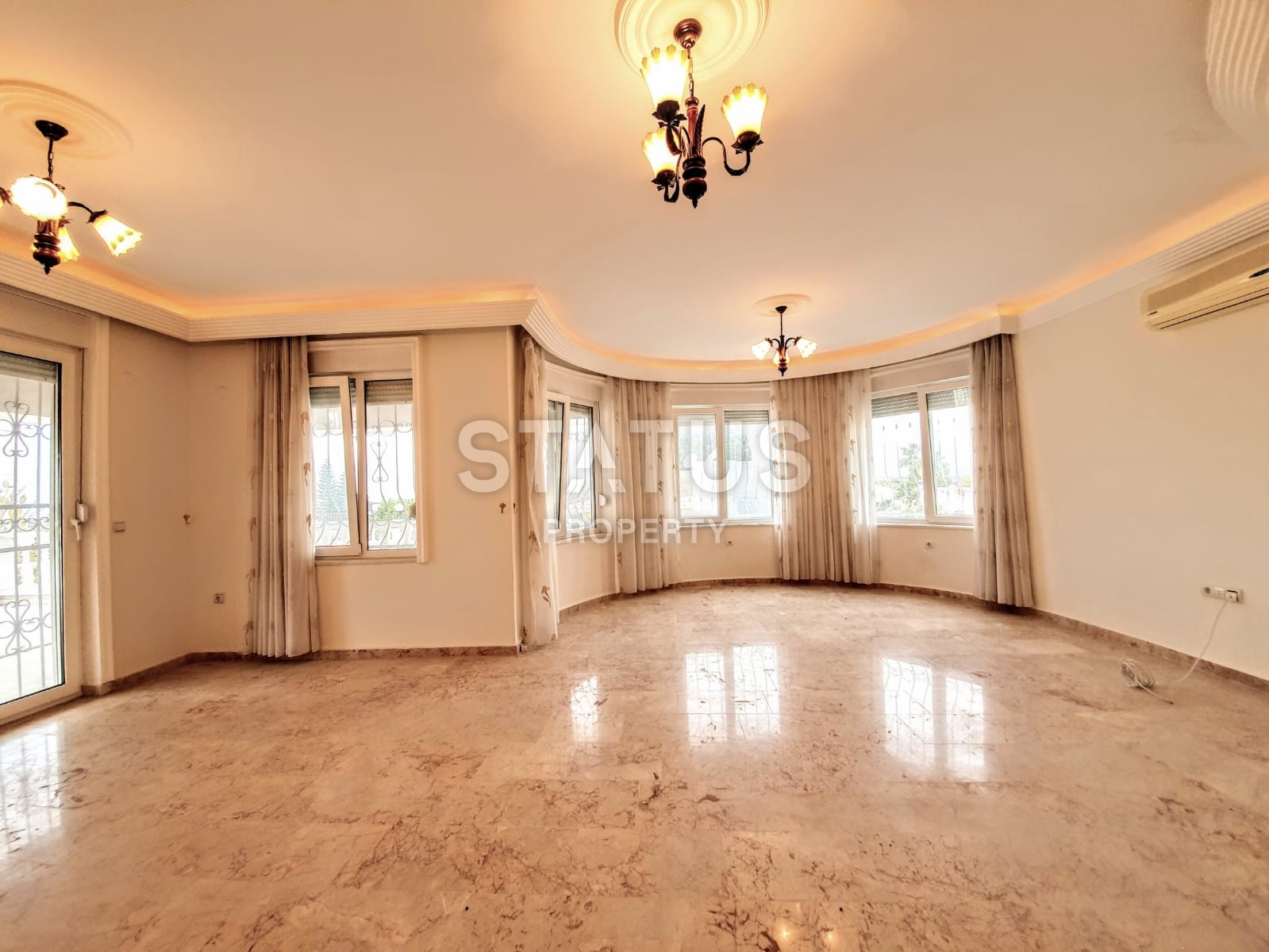 Вилла 3+1 с личным бассейном и садом в Махмутларе, 560 м2 фото 10