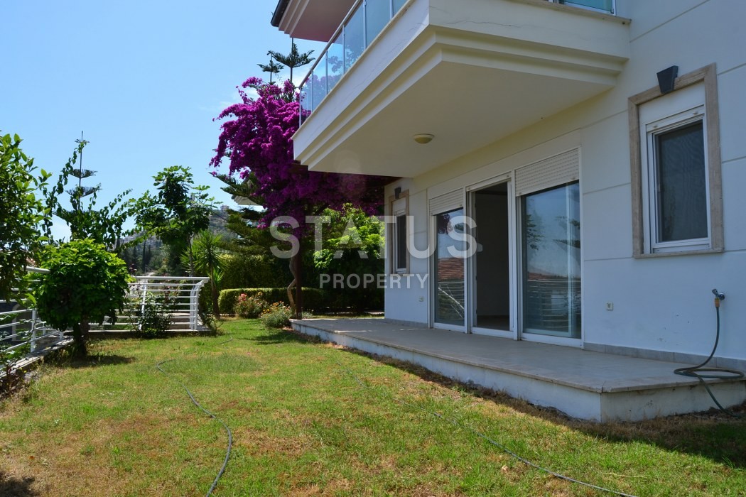 Вилла 3+1 с прекрасными видовыми характеристиками в Аланье, 300 м2 фото 5