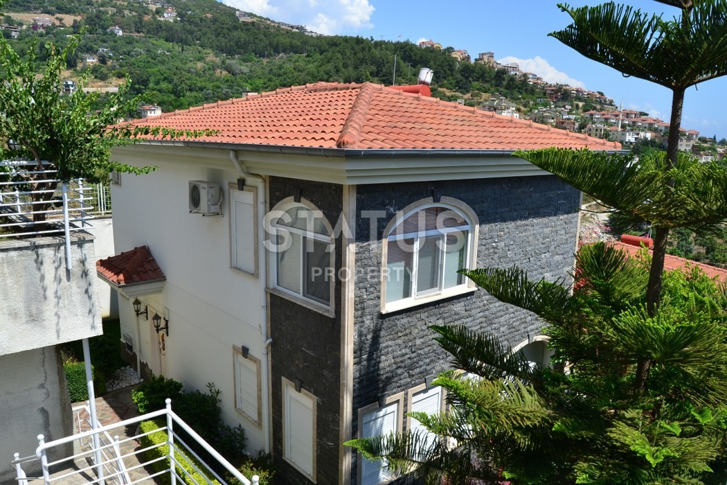 Вилла 3+1 с прекрасными видовыми характеристиками в Аланье, 300 м2 фото 8