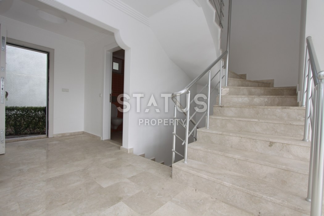 Вилла 3+1 с прекрасными видовыми характеристиками в Аланье, 300 м2 фото 15