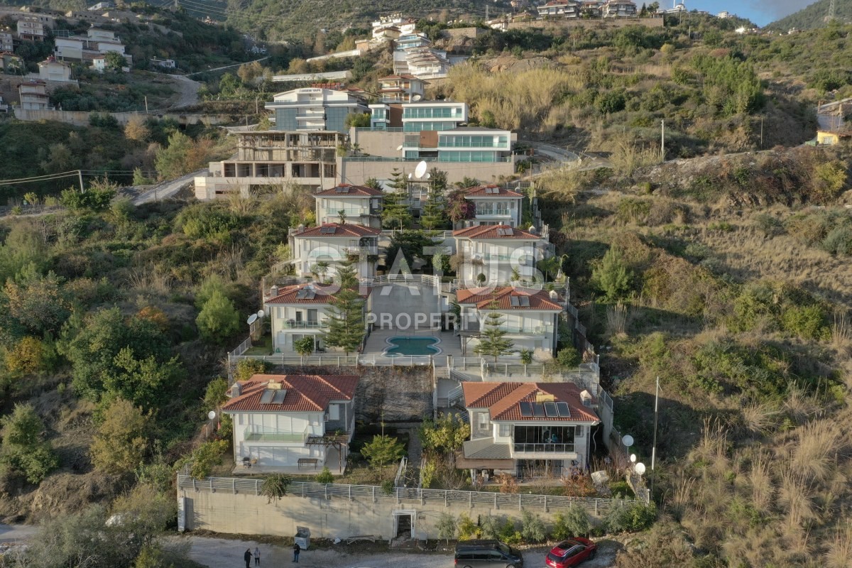 Вилла 3+1 с прекрасными видовыми характеристиками в Аланье, 300 м2 фото 19